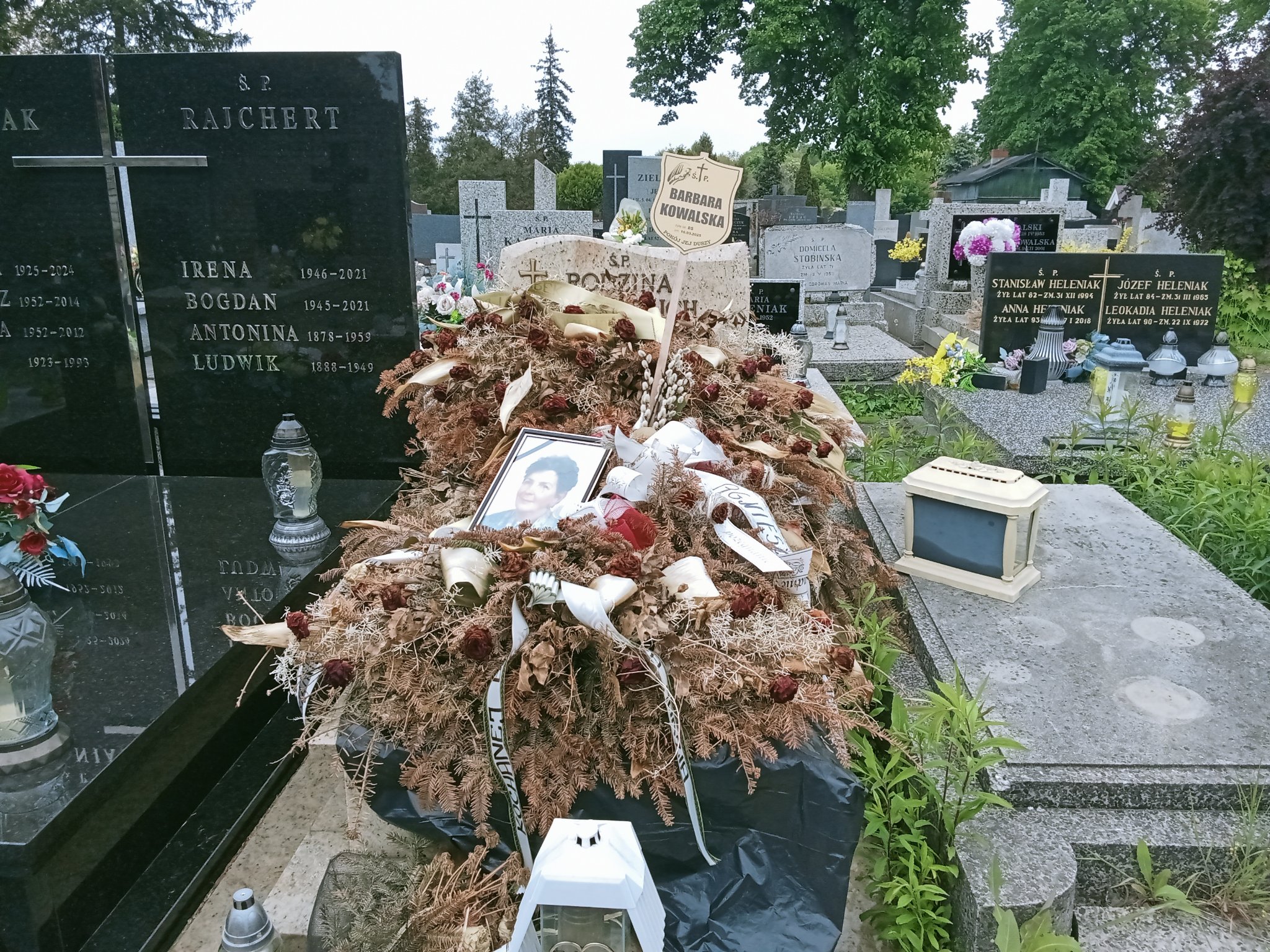 Grób Barbara Kowalska