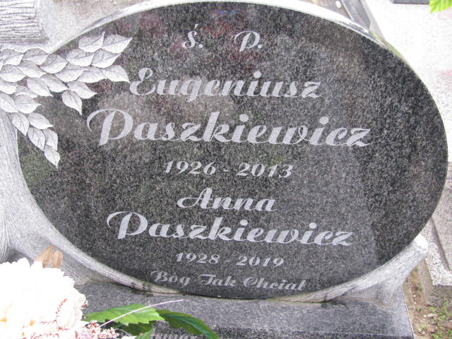 Grób Bogumiła Paszkiewicz