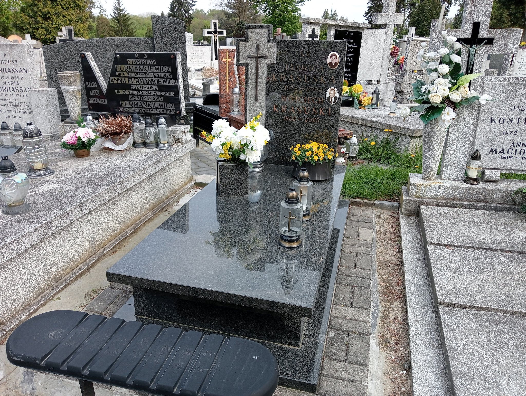 Grób Jadwiga Krasuska