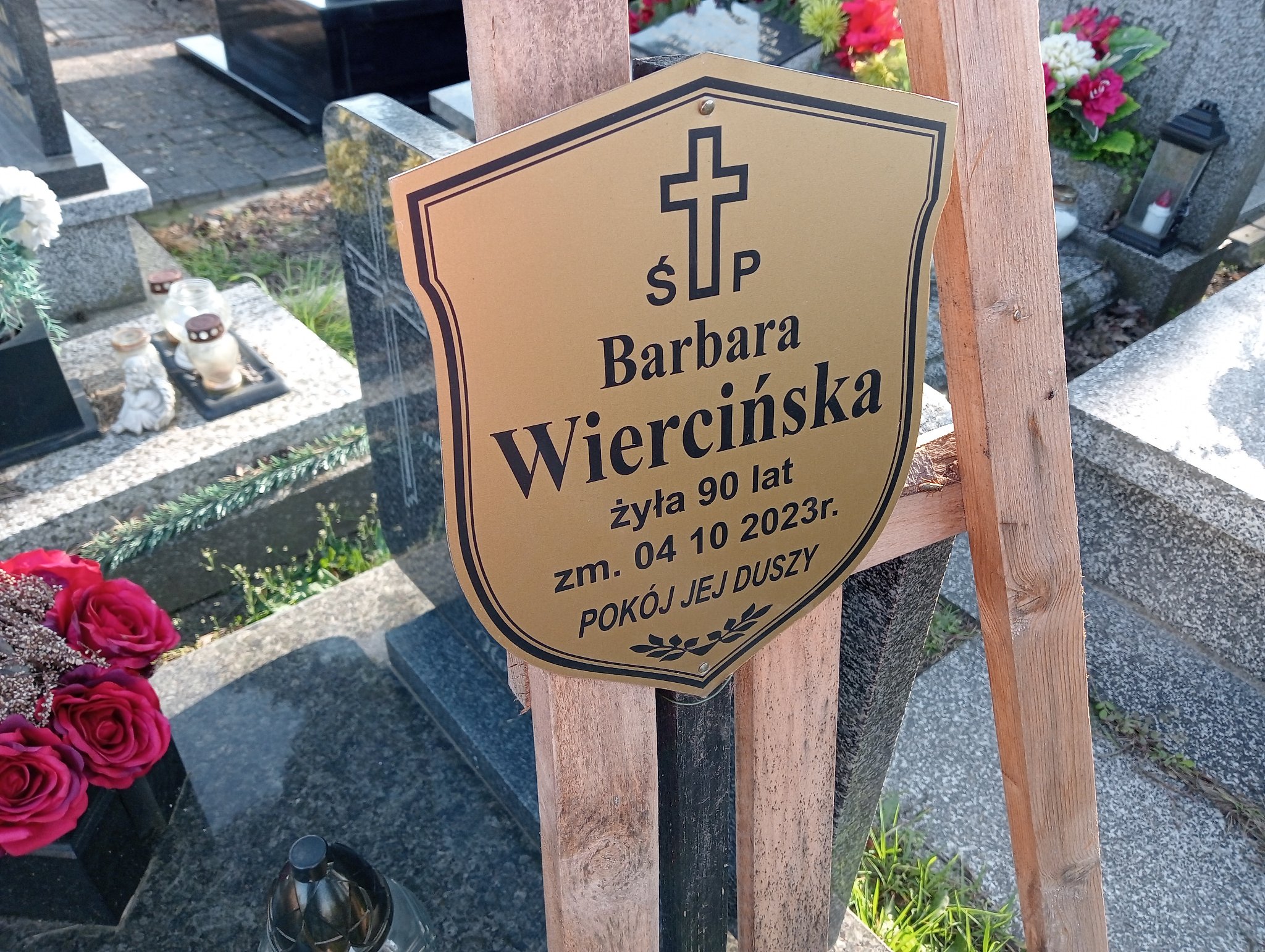 Ewa Wiercińska 1985 Łódź Ruda - Grobonet - Wyszukiwarka osób pochowanych