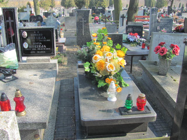 Grób Stefan Glapiński