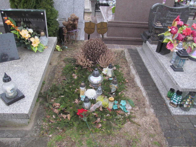 Grób Jadwiga Janczak