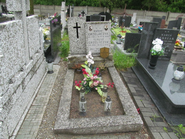 Grób Antoni Grzelaczyk