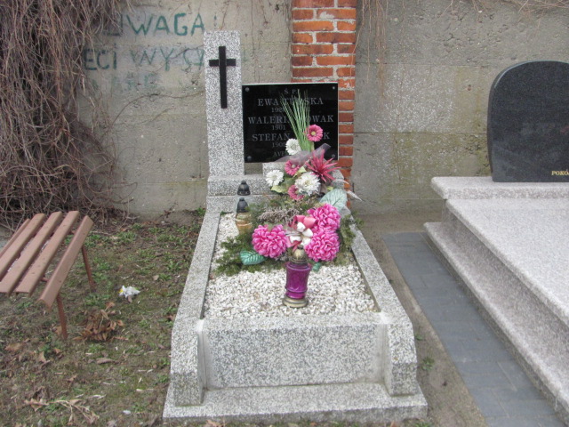 Grób Ewa Turska