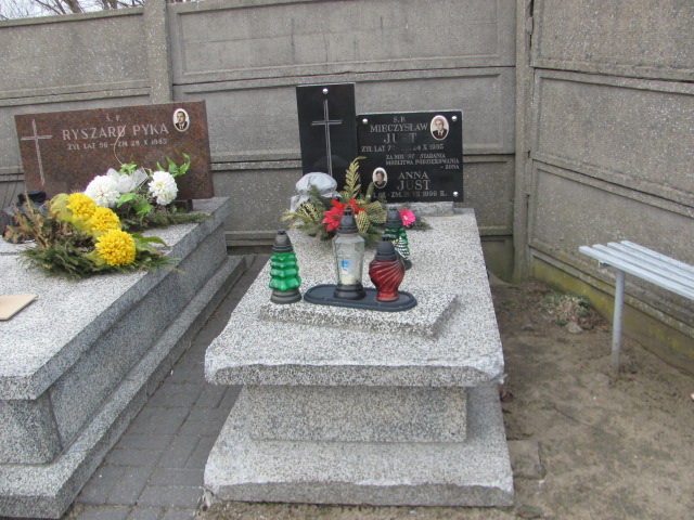 Grób Anna Just
